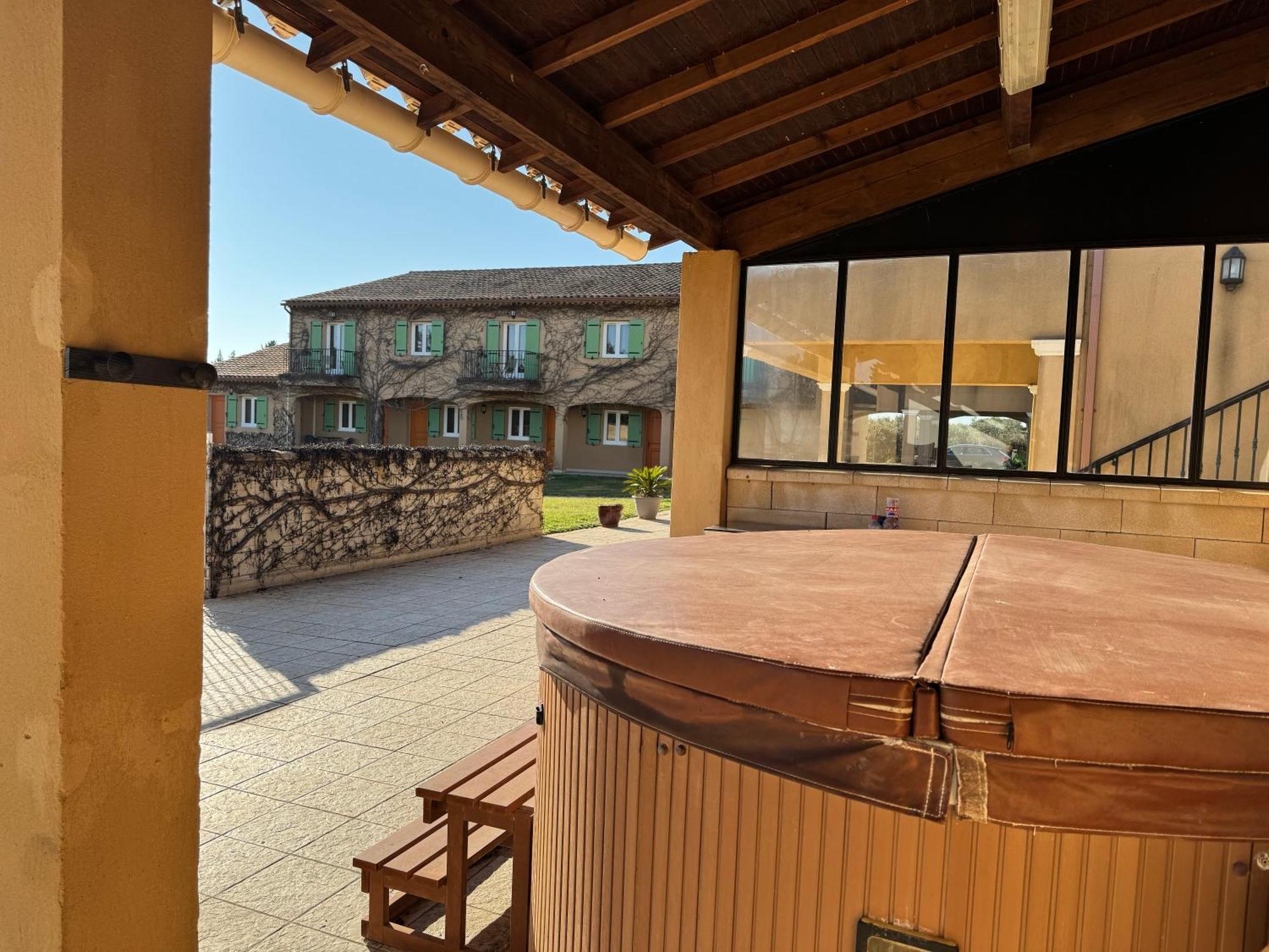 Hotel Terriciae Aux Portes De Maussane Les Alpilles Exterior foto